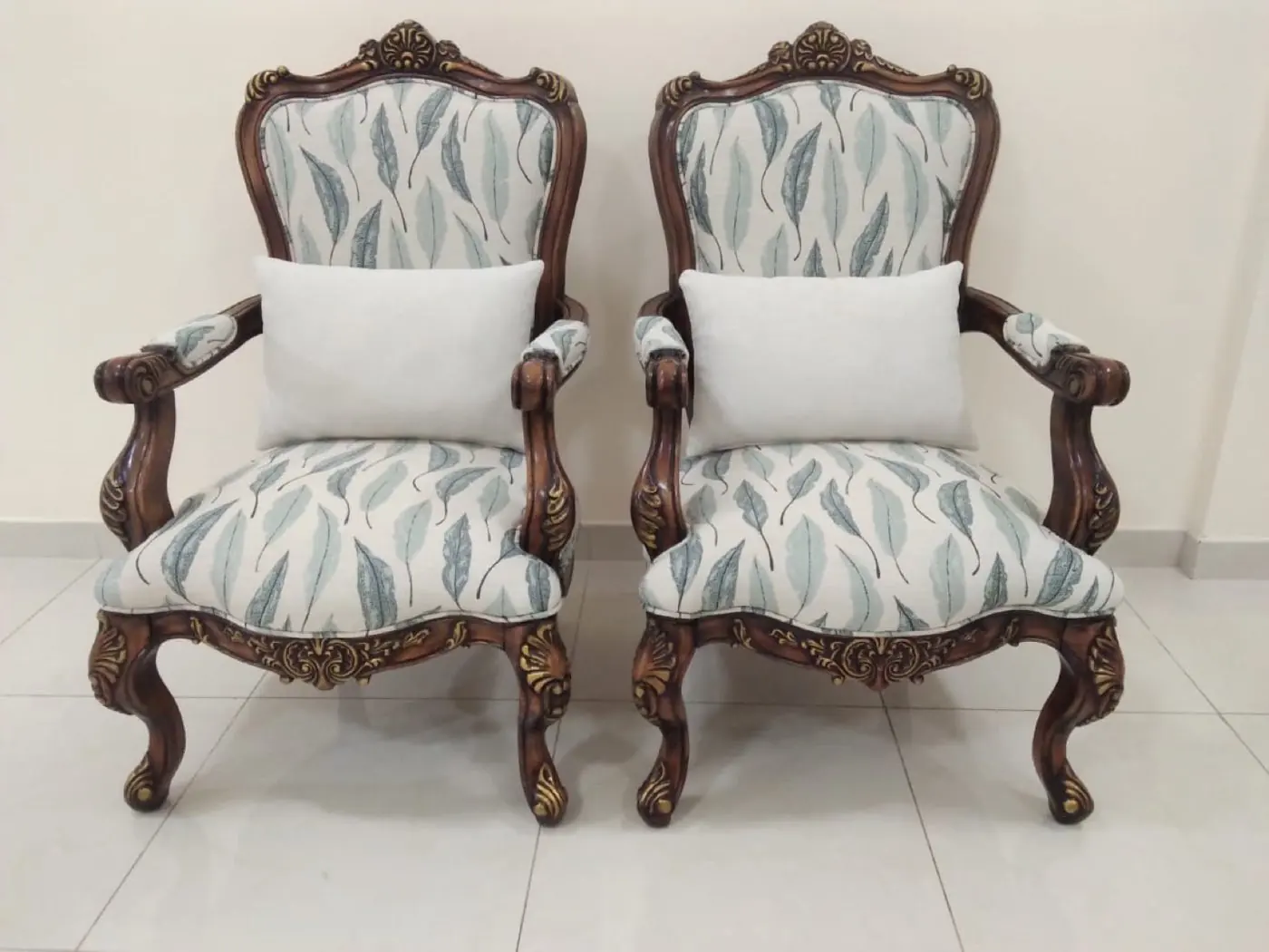 Customized majlis, sofa and bedroom furniture built and upholstered in Al Noor's Sharjah workshop — project 28